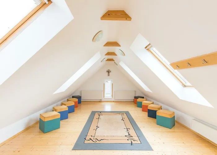 Jugendgaestehaus بيت ضيافة أليتشيسبيرغ